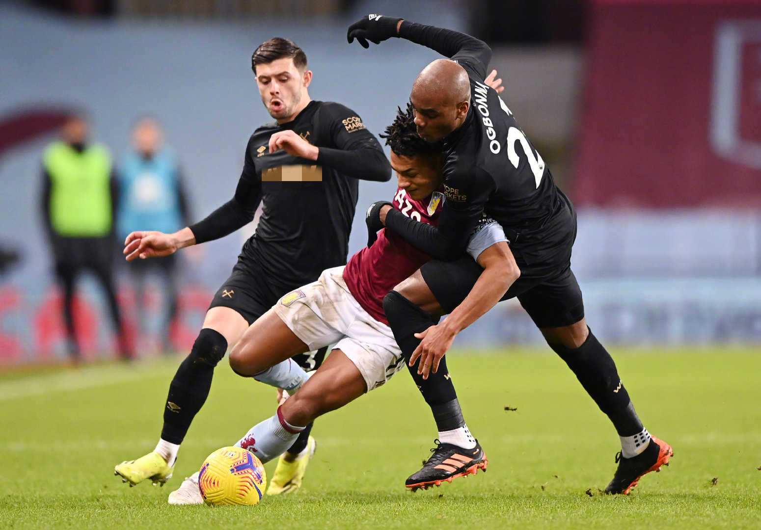 底线拉锯战 底线拉锯战